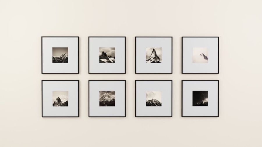 Gallery wall frame sets